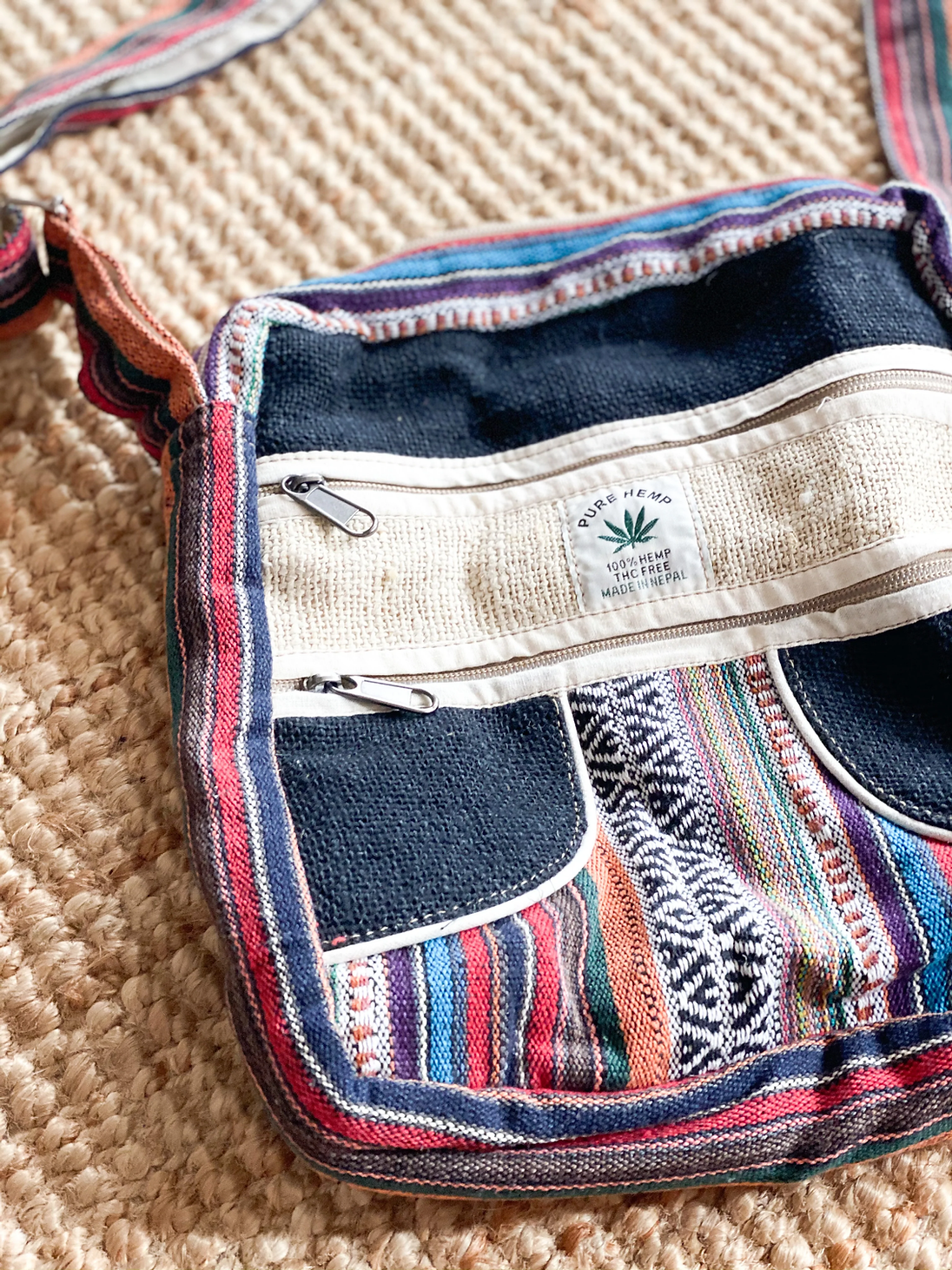 NUMBAT Hemp Messenger Bag